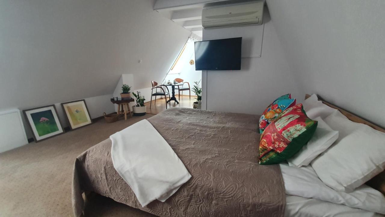 Hotel Siesta Świebodzin Esterno foto