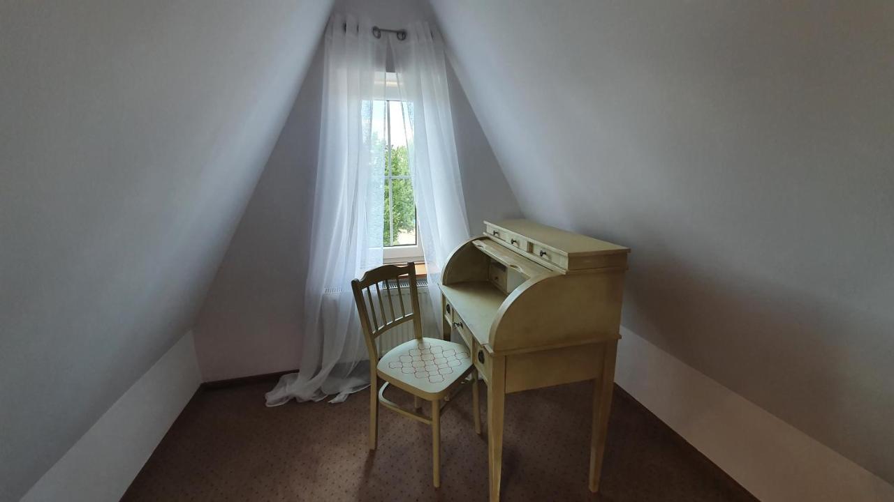 Hotel Siesta Świebodzin Esterno foto