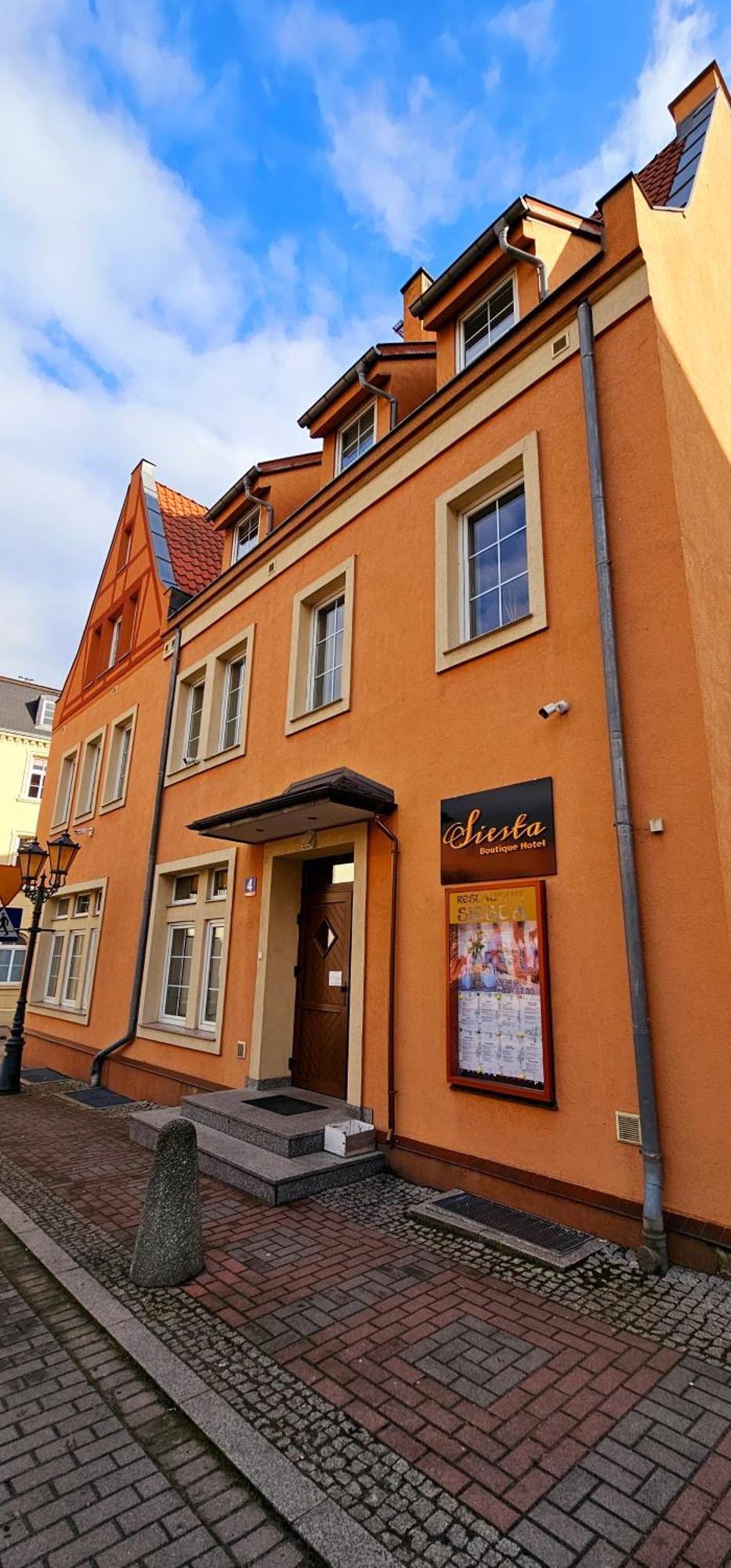 Hotel Siesta Świebodzin Esterno foto