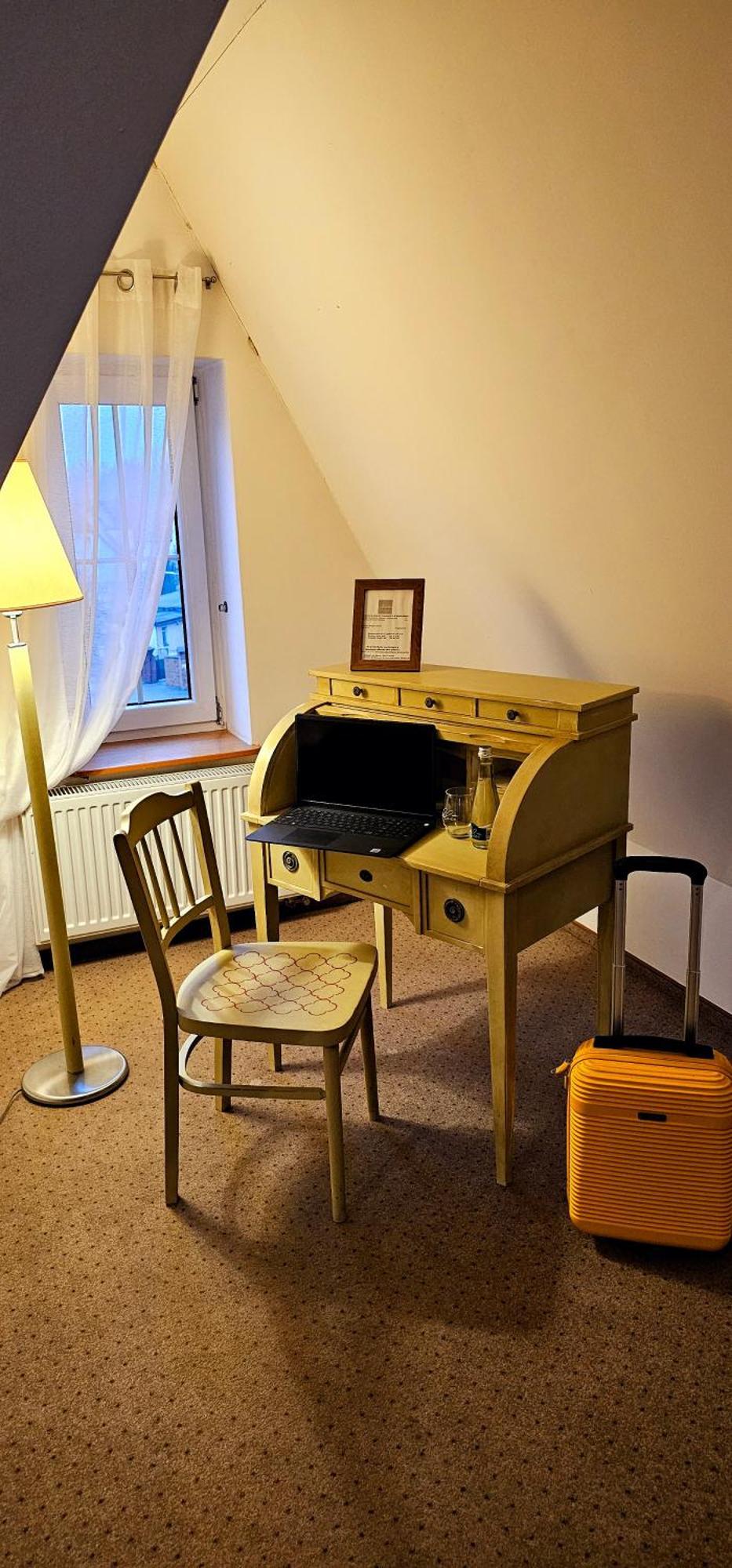 Hotel Siesta Świebodzin Esterno foto