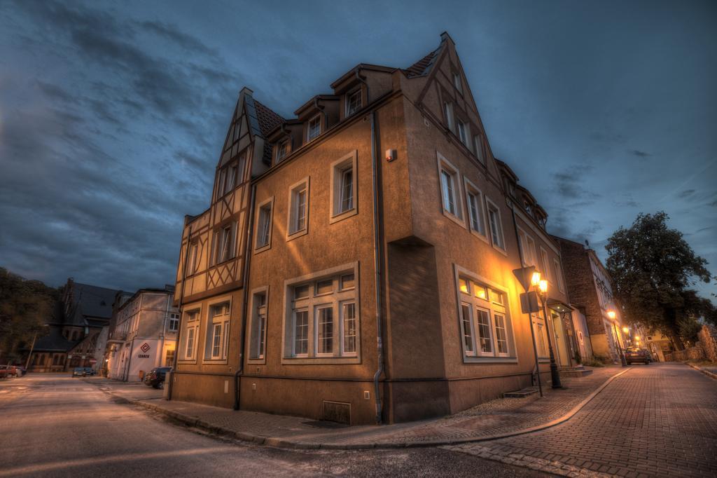Hotel Siesta Świebodzin Esterno foto